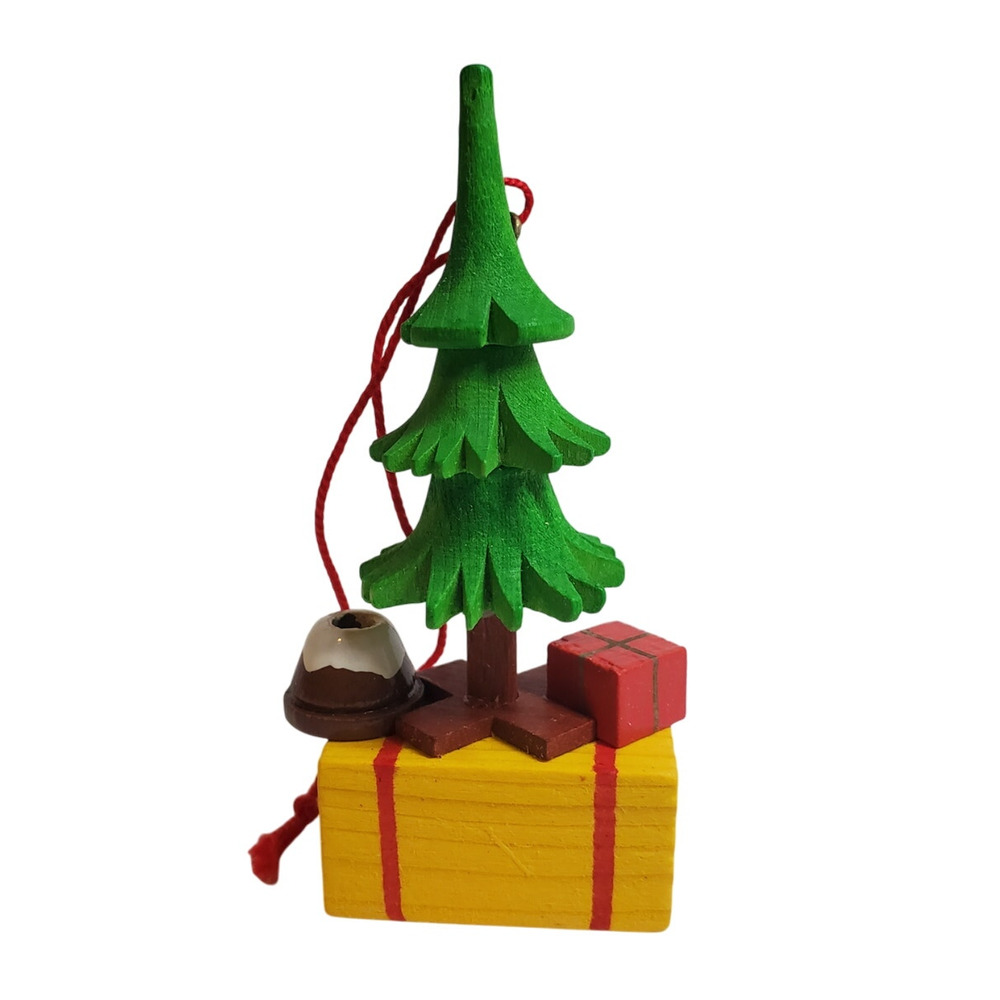 Wooden Ornament - Christmas Tree  - Made in East Germany Dregano Vintage